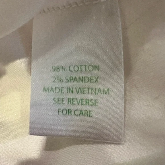 Lilly Pulitzer White Button-Up Blouse Three Quarter Sleeve Size 8 - Picture 6 of 6